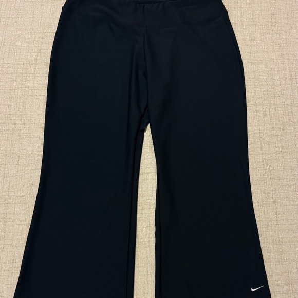 Nike | Dry Fit Flare Pants | Size M - Picture 1 of 7